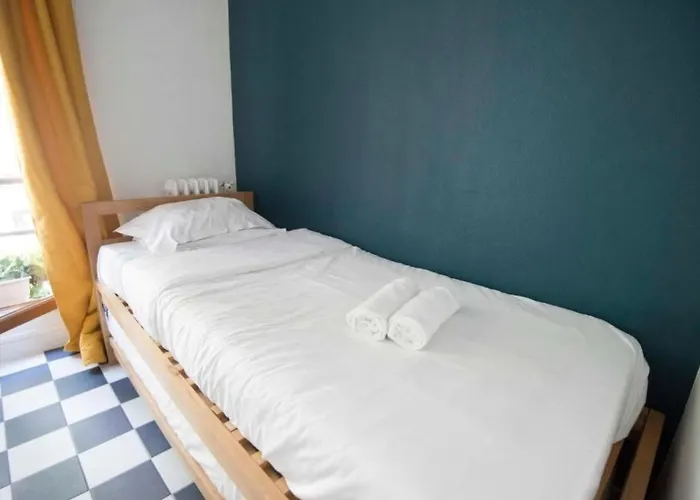 Mit Badezimmer By Interhome * Párizs